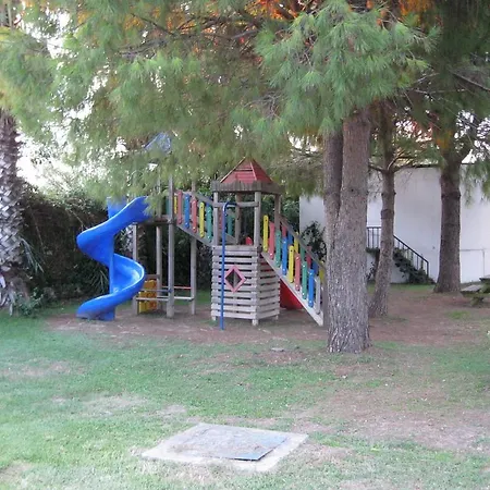 Курортний комплекс Sural Garden