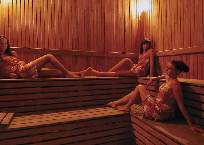 苏拉尔花园酒店 度假村