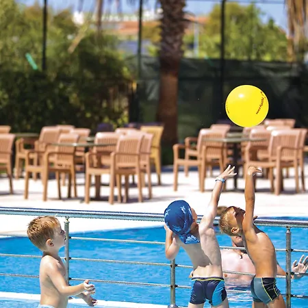 Ośrodek wypoczynkowy Sural Garden Side