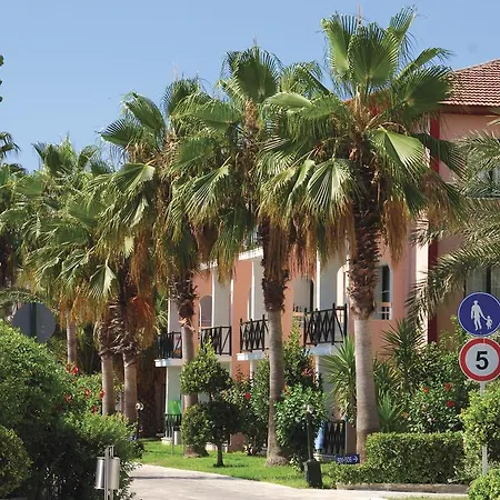 منتجع Sural Garden