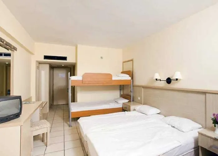 منتجع Sural Garden 3*