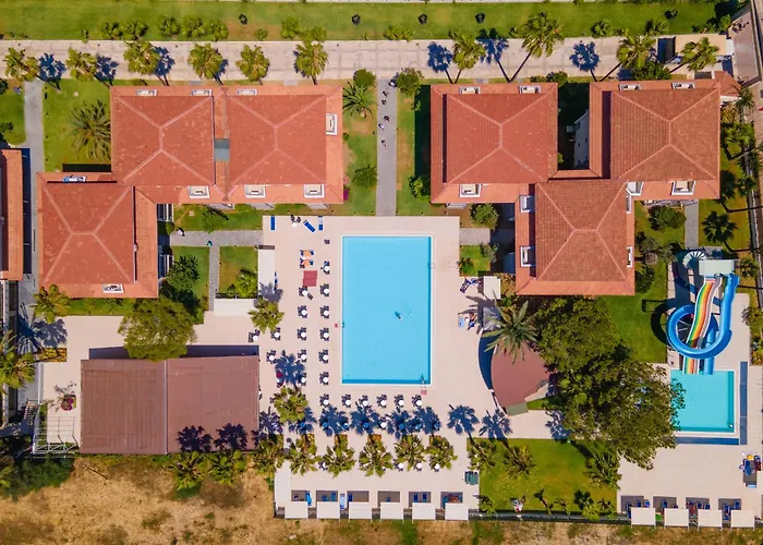 Semesteranläggning (resort) Sural Garden