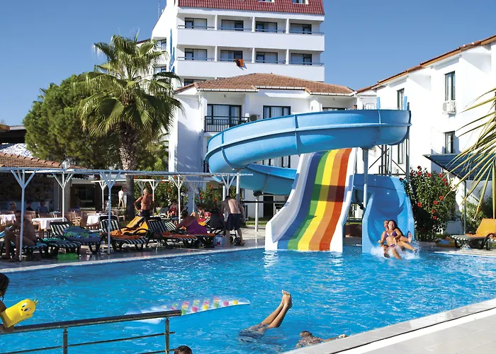 Sural Garden Semesteranläggning (resort)