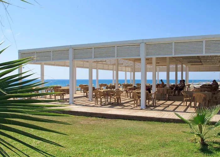 Sural Garden 3* Sidé