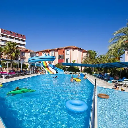 אתר נופש Sural Garden 3*