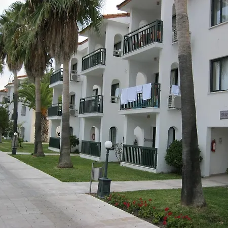 Sural Garden אתר נופש 3*