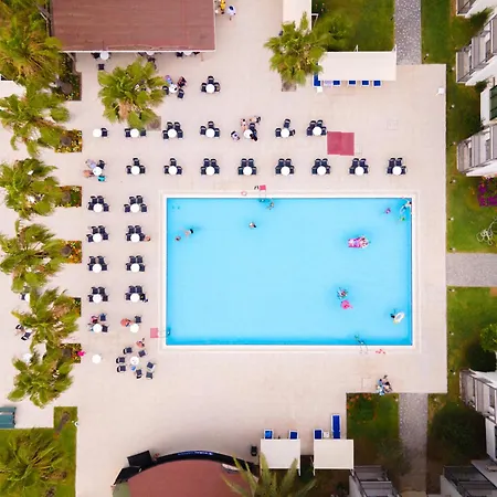 אתר נופש Sural Garden